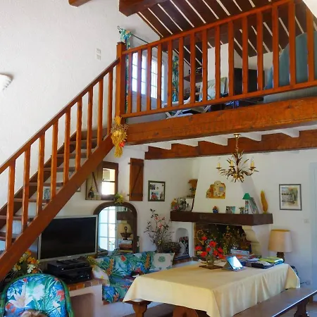 Holiday home Maison Le Lavandou, 4 Pieces, 5 Personnes - Fr-1-308-94 Le Lavandou